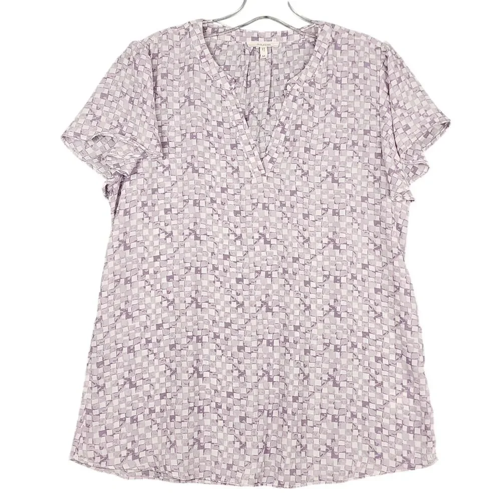 Maurices Women's Flutter Sleeve Blouse Purple Lavender Checkered V Neck Medium - Picture 2 of 8